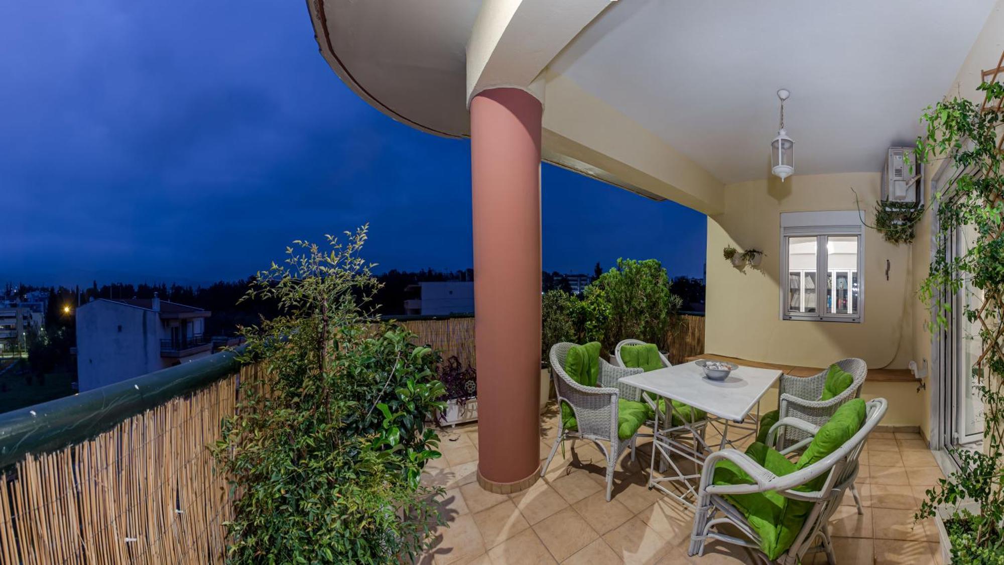Celestial Garden-Thessaloniki'S Modern, Eclectic Penthouse With An Amazing View And Veranda 외부 사진